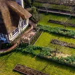 Le Domaine D'ablon - Small Luxury Of The World 5* Ablon