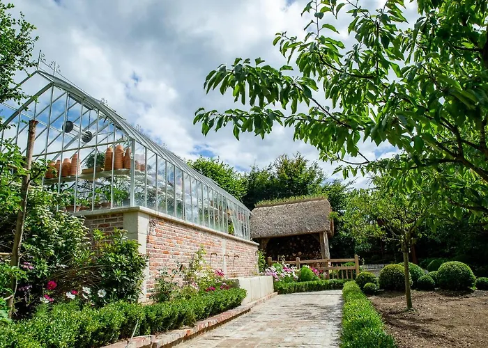 Hotel Le Domaine D'ablon - Small Luxury Of The World 5*