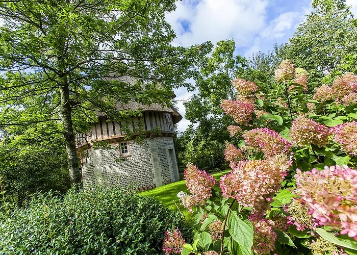 Le Domaine D'ablon - Small Luxury Of The World מלון