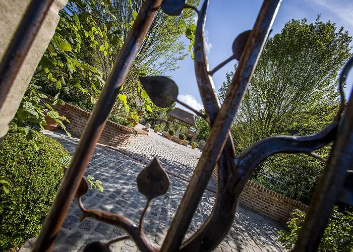 Le Domaine D'ablon - Small Luxury Of The World 5* Ablon