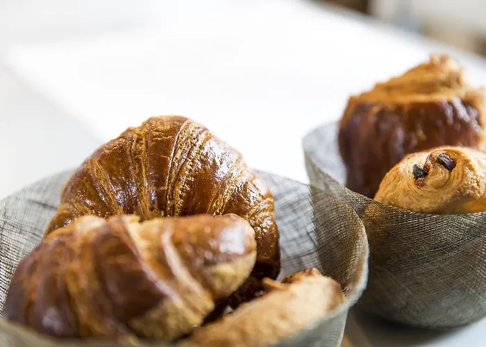 Le Domaine D'ablon - Small Luxury Of The World מלון Ablon